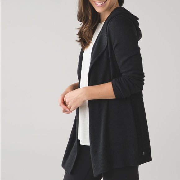 Lululemon Peace Of Mind Wrap Heathered Black - Picture 3 of 16